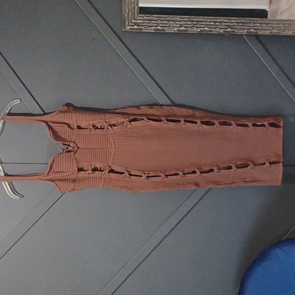 Brown bandage midi dress